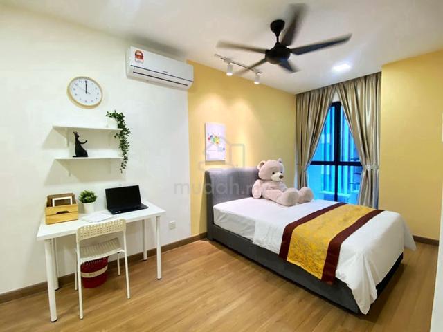 Aratre Residence Room |🚶🏻‍♂️Near LRT Ara Damansara | WiFi Included ✨ 1