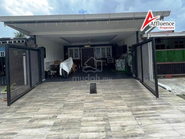 Single Storey Intermediate Terrace House for Sale at RPR Demak Laut 1