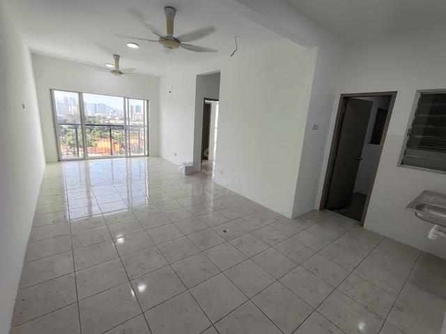 Platinum Splendor Residensi Semarak 1
