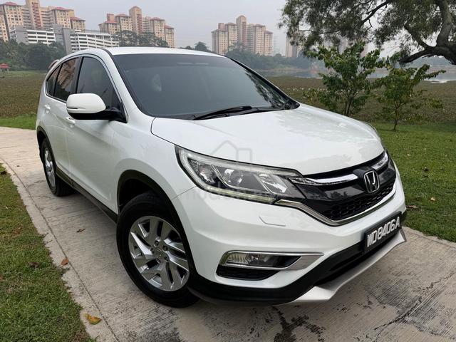 2016 Honda CR-V 2.0 I-VTEC FACELIFT CLEAR STOCK! - 1