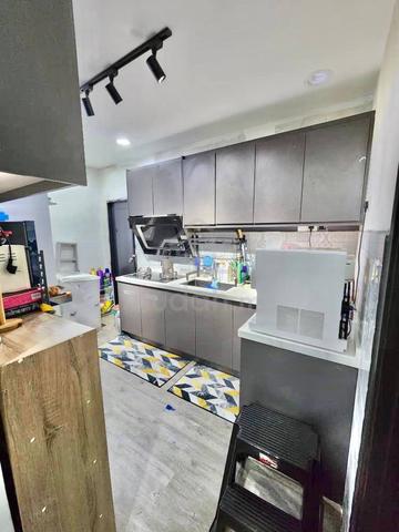 SANGAT CANTIK! DAH RENOVATE, BANDAR KINRARA 4 (BK4), Puchong 3