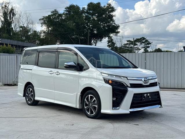 32467KM 7 Seaters I 2021 Toyota VOXY ZS KIRAMEKI ✨ - 1
