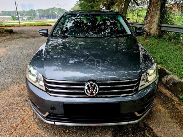 Volkswagen Passat 1.8 TSI Premium 2ElectrikSeat - 4