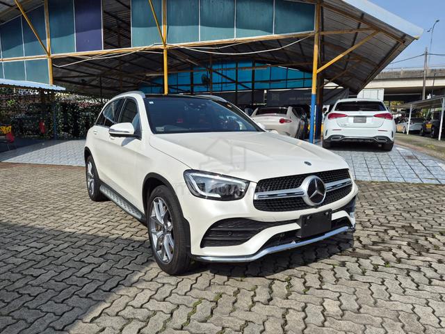 2021 Mercedes Benz GLC300 4MATIC AMG LINE GRADE5A - 1