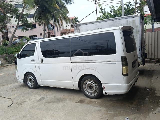 2010 Toyota HIACE 2.5 KDH200R-RBMDYE (M) - 1