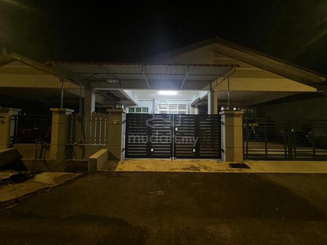 Teres setingkat di Taman Krubong Jaya 1