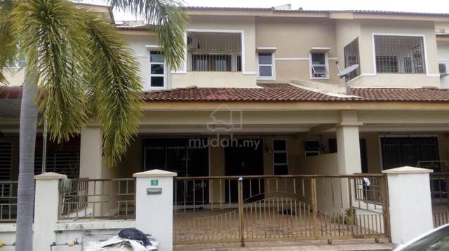Double storey terraced house 1
