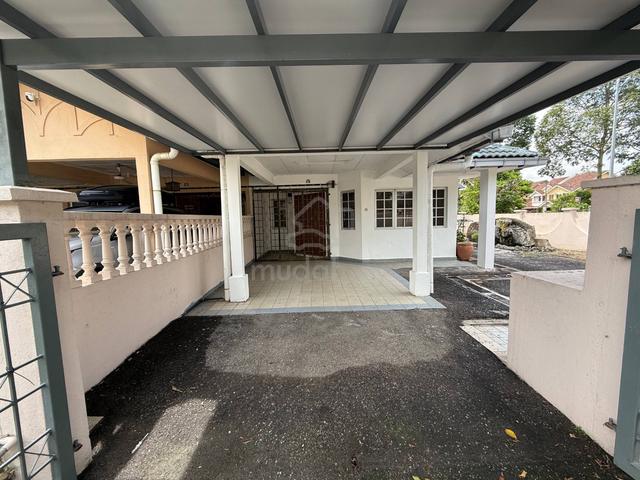 [CORNER LOT] Seksyen 4 Bandar Baru Bangi Double Storey Terrace House 1