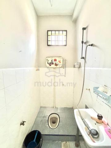 Doyble Sty Tmn Murni Kim Kee Jin Salleh Near Hospital Muar 5