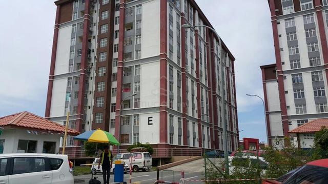 Putatan Platinum Apartment 1