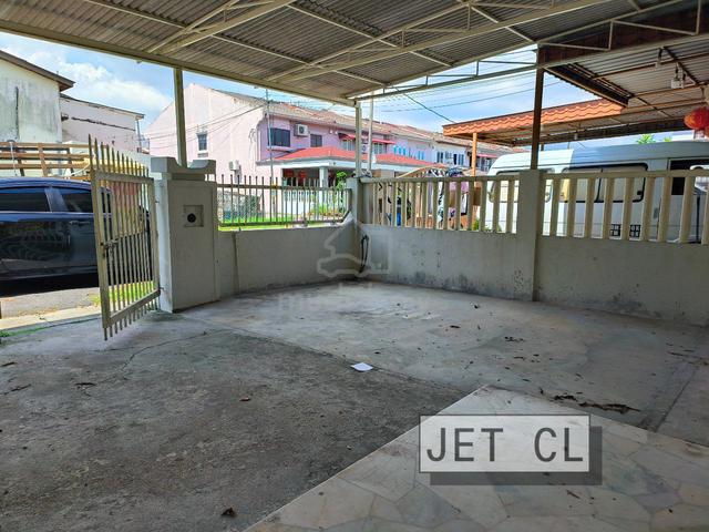 RENT Single Storey House,22x80ft, 4R+2B, Batu Belah, Klang 1