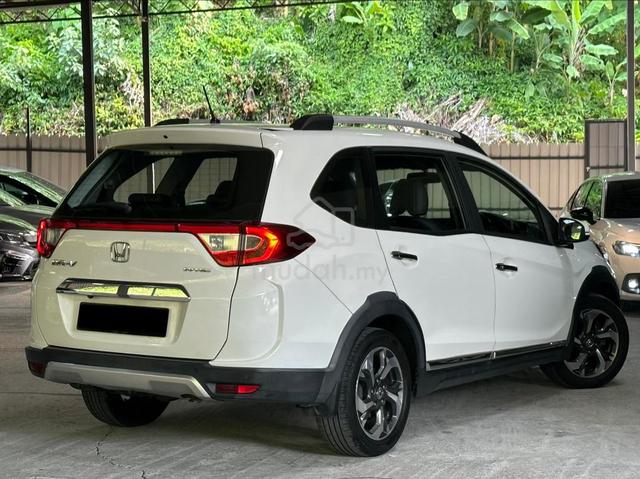 2017 Honda BR-V 1.5 V (A) LOAN / CASH / PM ! - 3