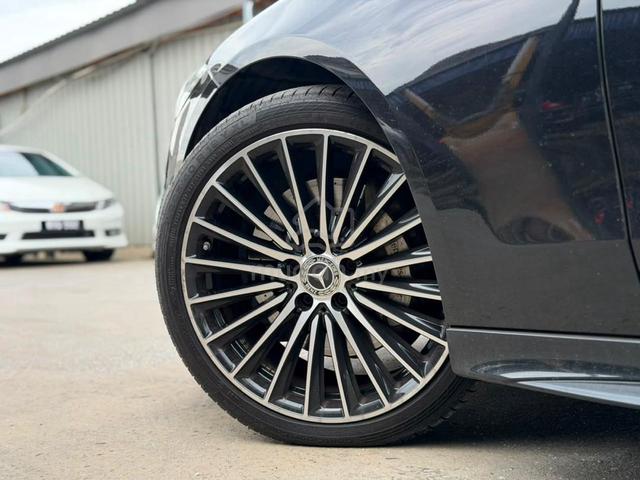 UNDER WARRANTY 2023 MercedesBenz C300 2.0 AMG LINE - 5