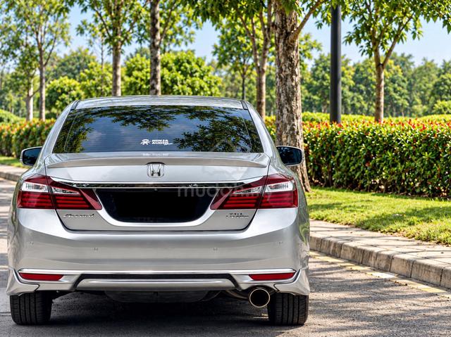 2017 Honda ACCORD 2.0 VTI-L FACELIFT (A) - 3