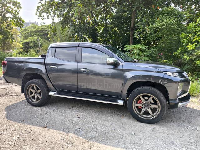 2019 Mitsubishi TRITON 2.4 VGT A/T PREMIUM MY2016 - 4