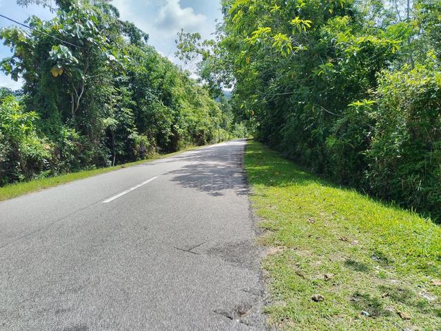 Tanah Tepi jalan utama Lata Bayu Baling 3 Relong geran mukim 1 nama 1