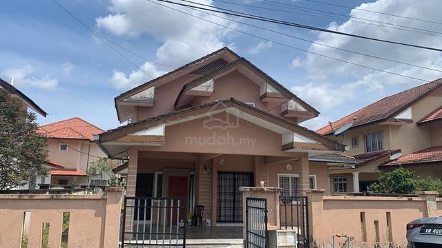 Bilik Sewa Perempuan Nilai Impian dan Anggerik Court Bandar Baru Nilai 1