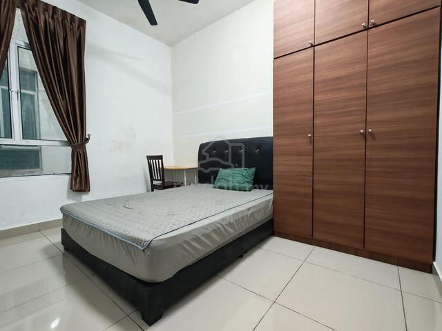 Female room for rent at Suriamas Suites Condominium @ Larkin JB Town 1