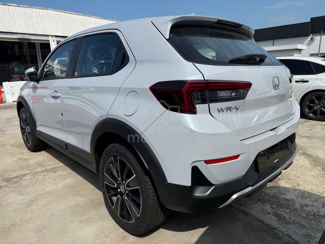 2026 Honda WR-V 1.5 RS A) mid year High Rebate - 2