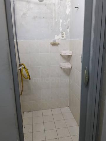 Single storey Terraced House For Rent 5