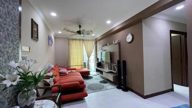 Pinang Laguna 1