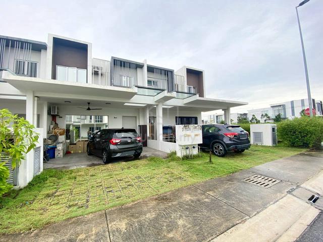 TERMURAH 💥🔥1959sqft 💥🔥2 Storey Casa View Cybersouth Dengkil 2