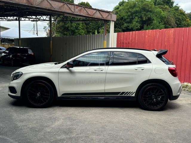 2015/2020 Mercedes Benz GLA180 1.6 (A) LOAN KEDAI - 4