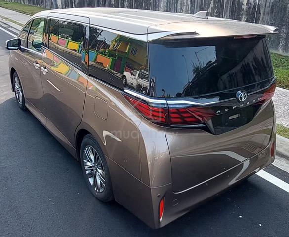 Toyota ALPHARD 2.5 Z side step 6k km 2025 - 5