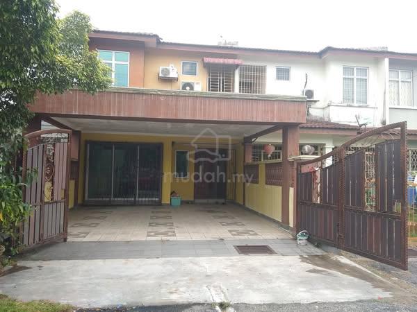 DOUBLE STOREY TERRACE LESTARI PUTRA LEP 4 Seri Kembangan (Renovated) 1