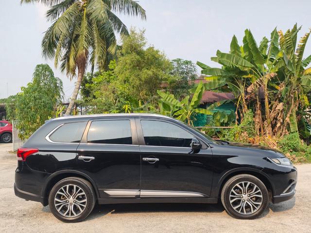 (LOAN KEDAI) Mitsubishi OUTLANDER 2.4 (A)2016 - 3