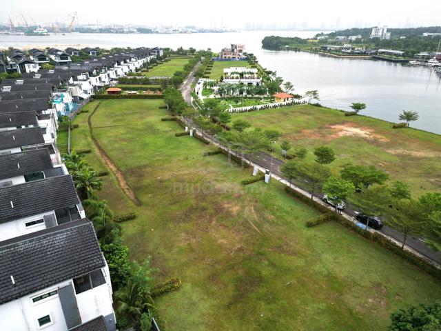 Gated Guarded Freehold 7480sqf Bungalow Land Senibong Cove 1