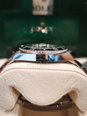 Carousel Image