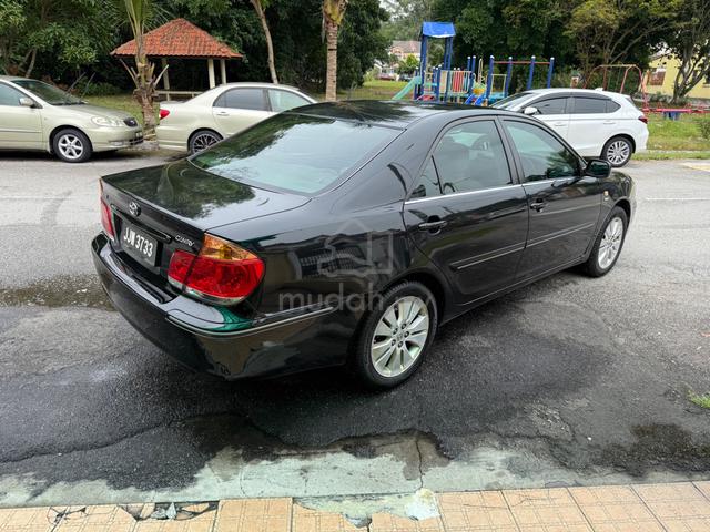 Toyota Camry 2.0 - 2