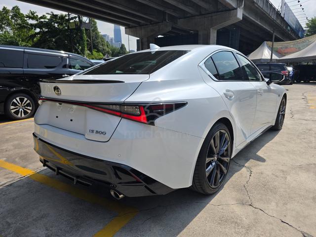 2023 Lexus IS300 2.0 F-SPORT Ready Stock 5A/13k km - 3