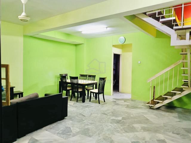 2 Storey House Lestari Perdana LP8 Seri Kembangan Puncak Jalil Sale 1