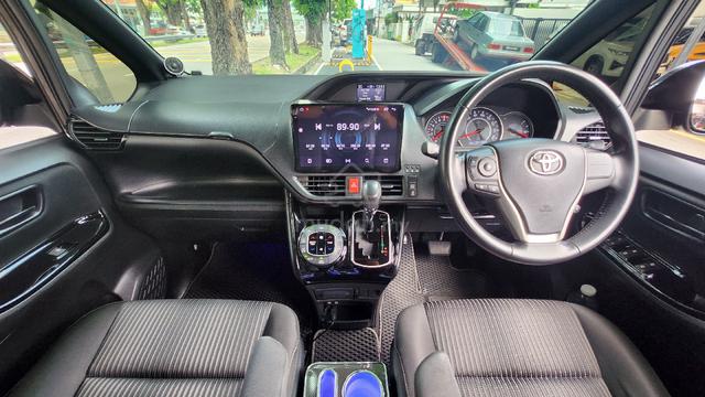 2017/2022 Toyota NOAH 2.0 (A) - 5