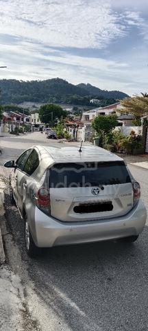 2012 Toyota PRIUS C 1.5 (HYBRID) NHP10R (A) - 2