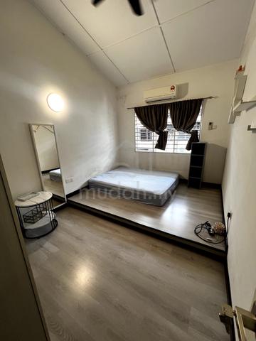 Fully Furnished Room for Rent at Pandan Indah 1