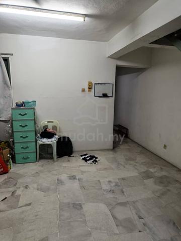 Pandan Terrace Apartment (Pandan Perdana) 1