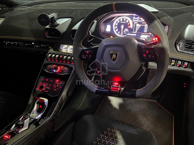 2019 Lamborghini Huracan 5.2 LP640-4 Performante - 5
