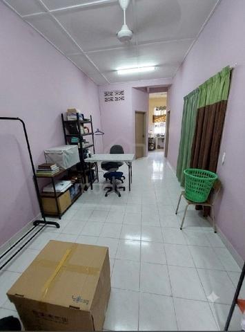 BILIK MASTER SEWA MURAH (attached toilet)  1