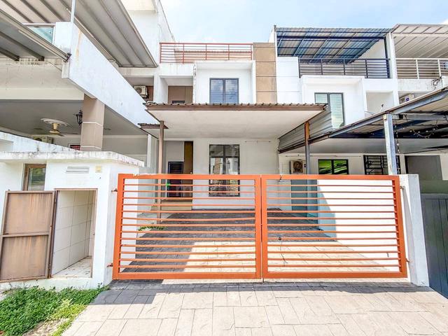 [FULL LOAN] 3 Storey Bayan Parkhomes Batang Kali 1