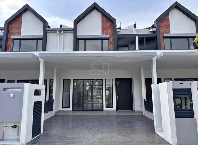 20x75 near PUTRAJAYA 2-Storey【Gaji 4K+ can approve】 1
