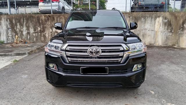 2012/16 Toyota LandCruiser URJ202w 4.6V8 6 Speed A - 1