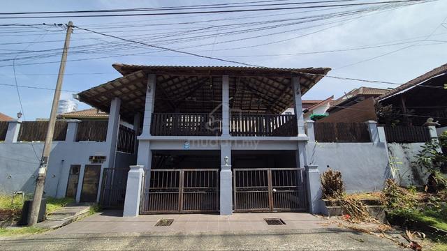 Single Storey Semi D Kampung Melayu Subang Jalan Tembusu 1