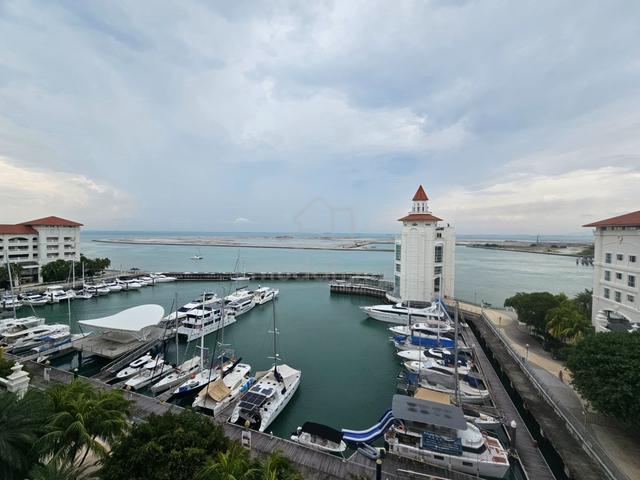 Straits Quay 1