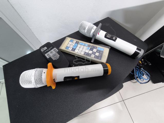 Carousel Image