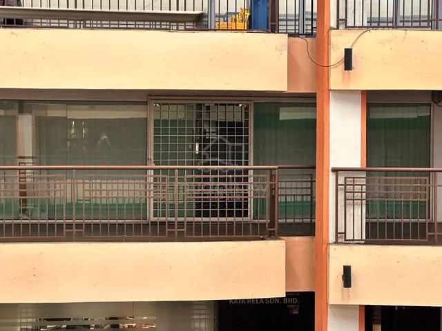 Office lot | Tg Aru | Renovated | KK 1
