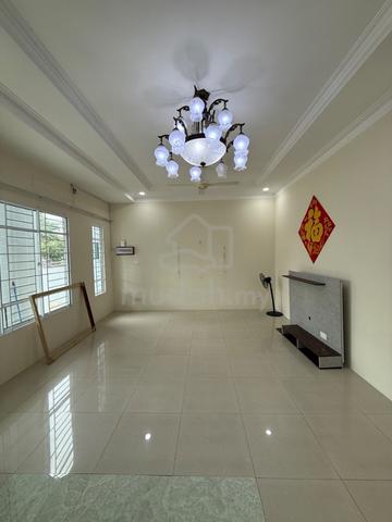 SEMI D, Double Storey, UNI GARDEN 4