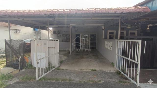 Endlot Taman Perwira Telok Panglima Garang 1